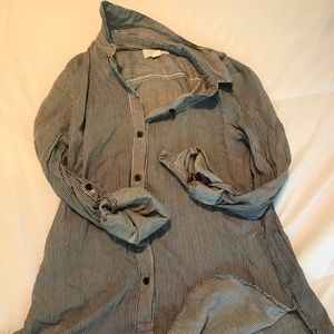 black and white pinstripe button down top